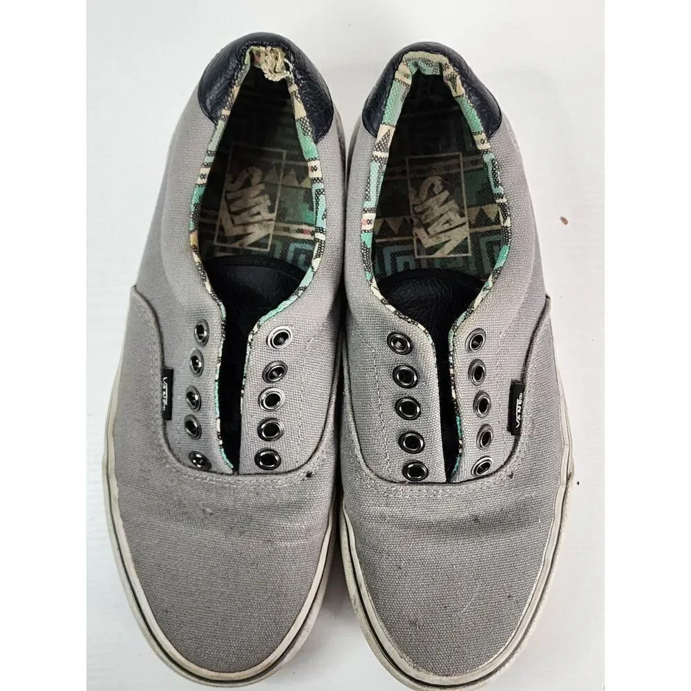 Van's Grey Canvas shoes Men's Size 7 Women's Size 8.5